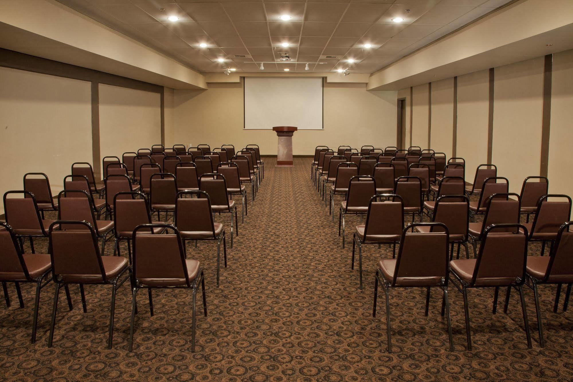Holiday Inn Tacoma Mall By Ihg Экстерьер фото